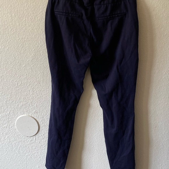 Women’s Pants - Picture 3 of 4